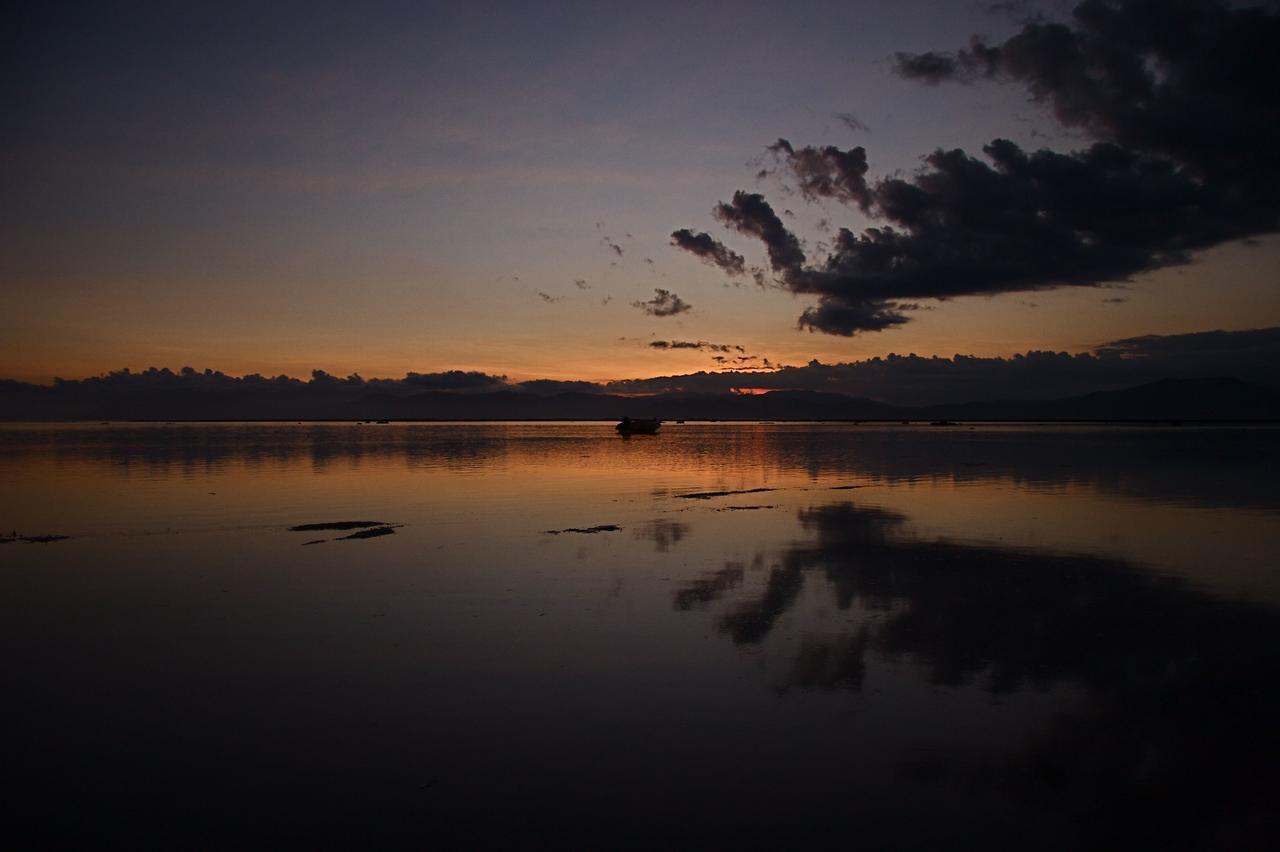 Готель The Tree House Sumbawa Huu Екстер'єр фото
