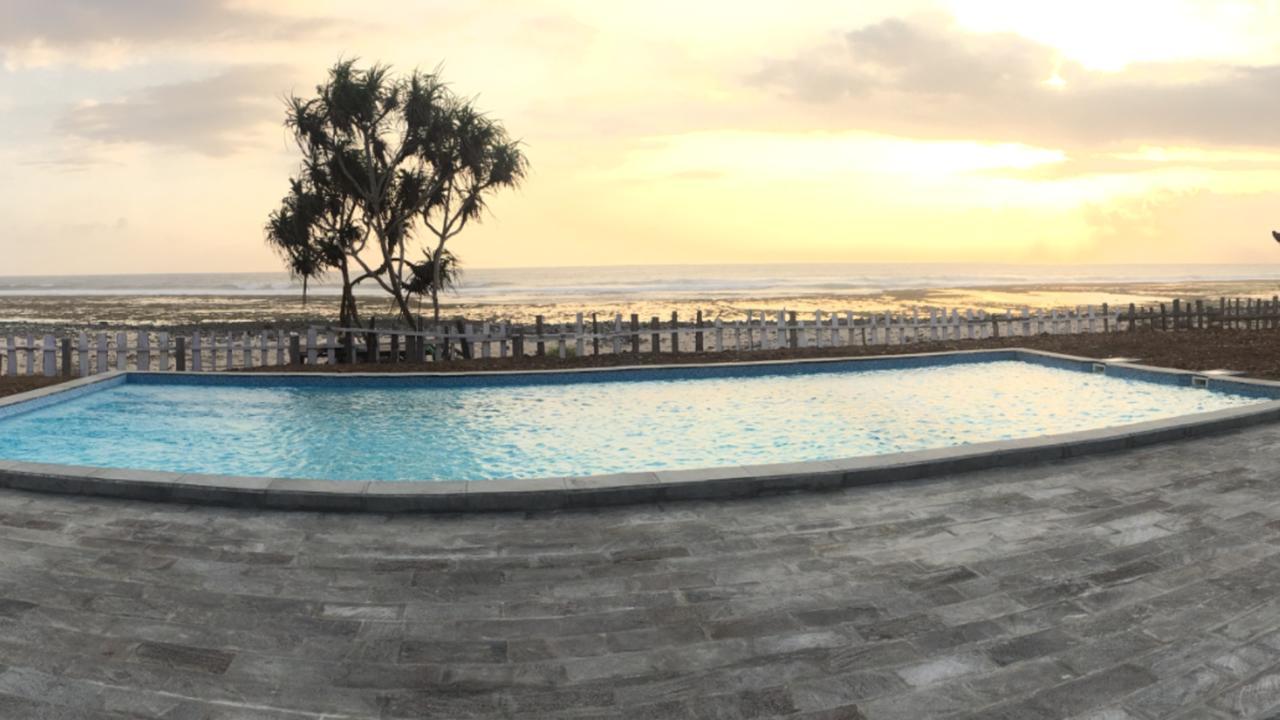 Готель The Tree House Sumbawa Huu Екстер'єр фото